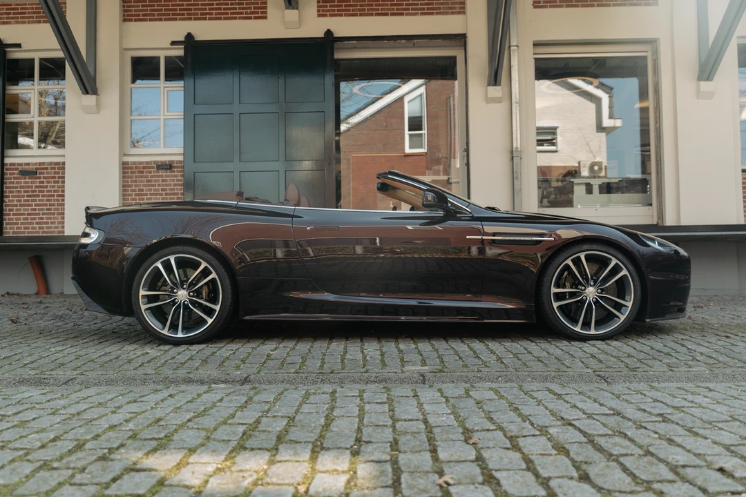 2010 Aston Martin DBS (2008-2012) - Image 8 of 31