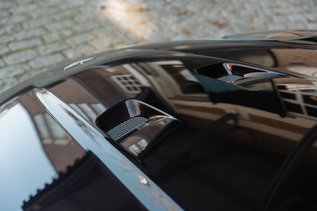 2010 Aston Martin DBS (2008-2012) - Image 24 of 31