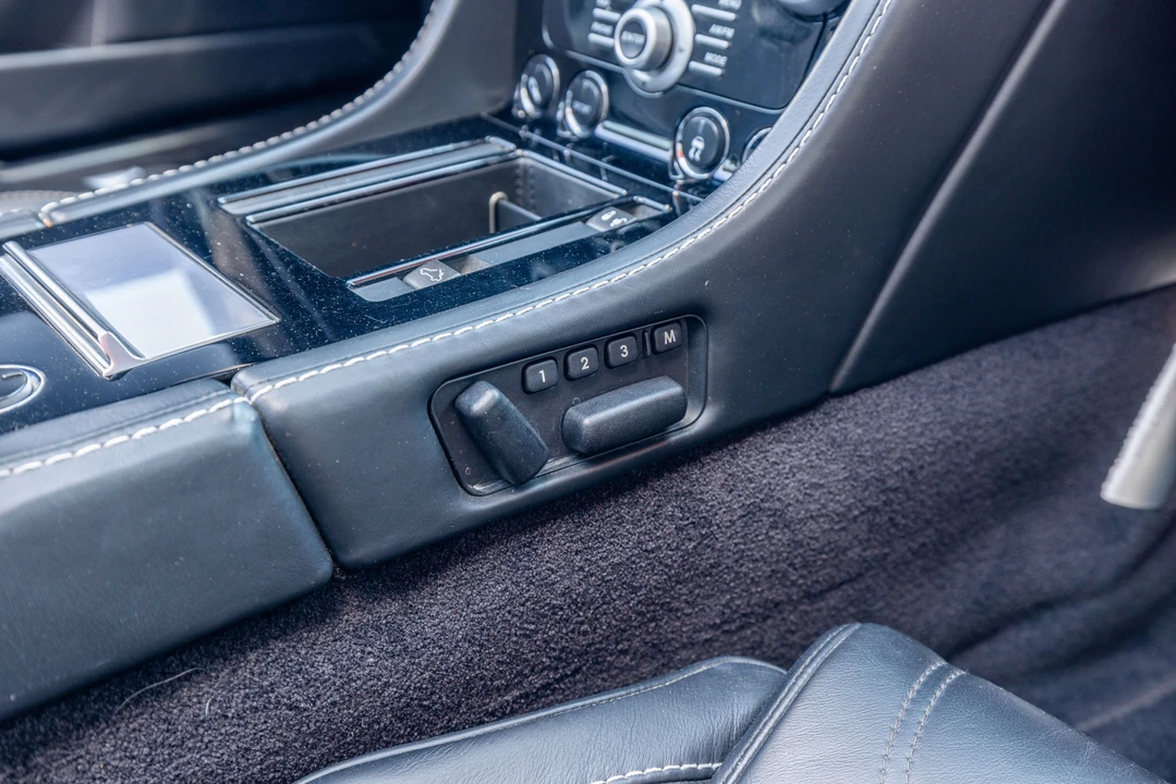 2010 Aston Martin DBS (2008-2012) - Image 20 of 31