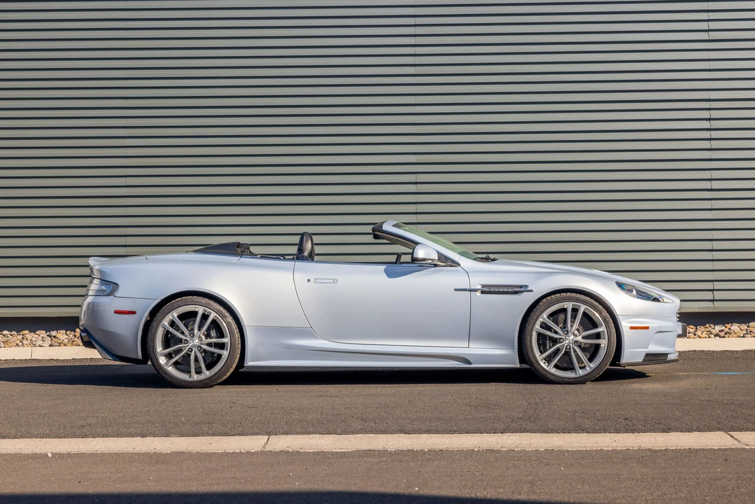 2010 Aston Martin DBS (2008-2012) - Image 2 of 31