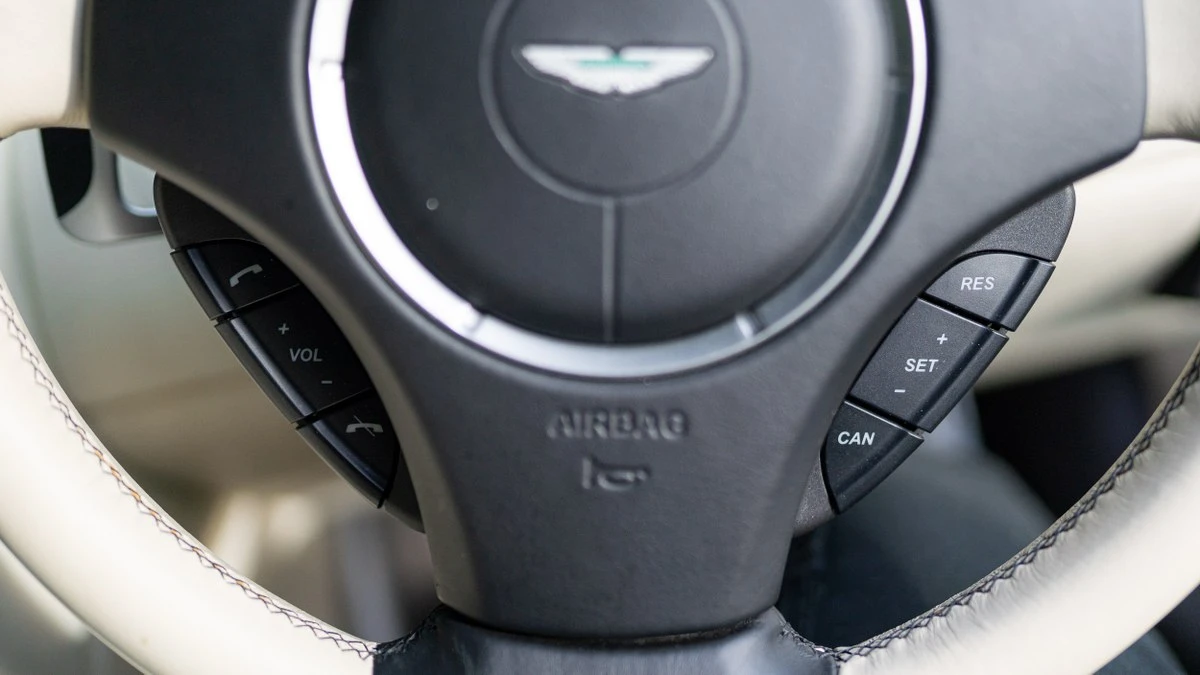 2010 Aston Martin Rapide - Image 26 of 30