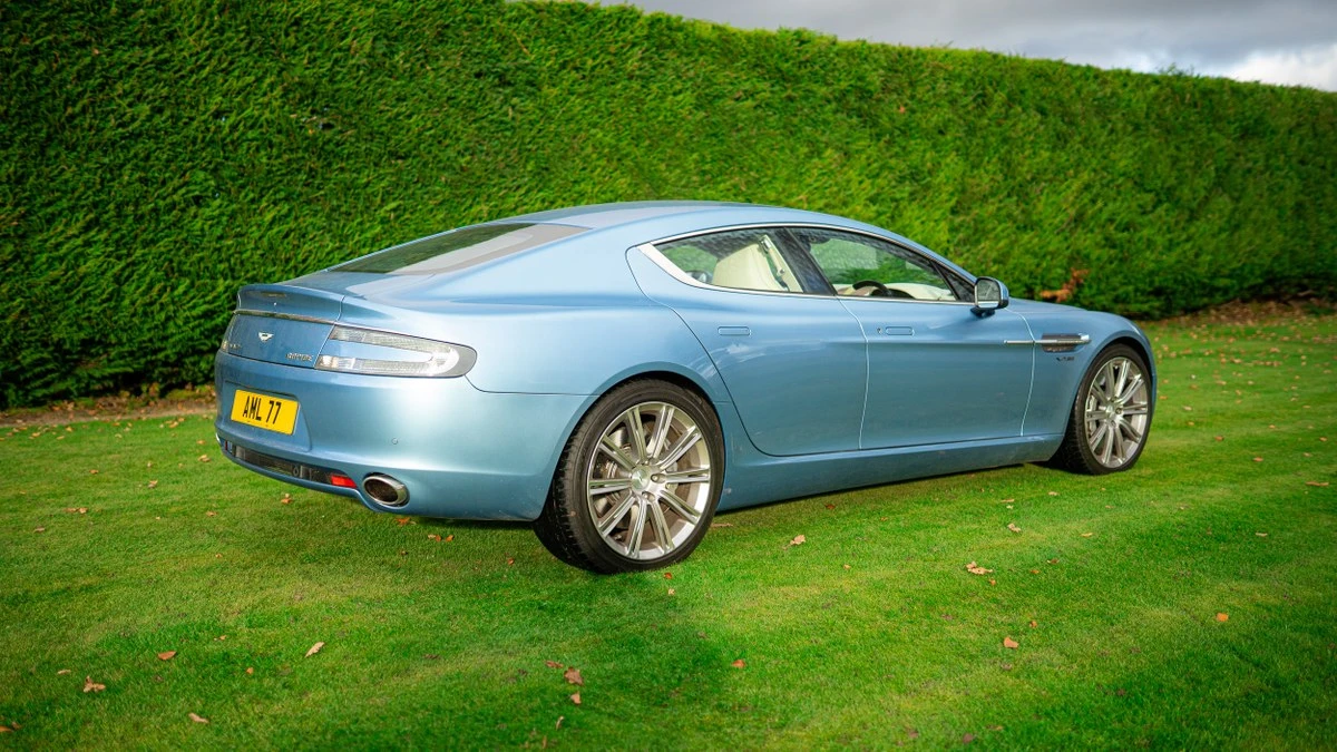 2010 Aston Martin Rapide - Image 7 of 30