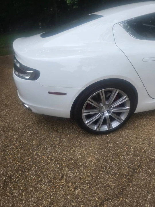 2010 Aston Martin Rapide - Image 8 of 24