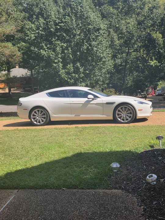 2010 Aston Martin Rapide - Image 6 of 24