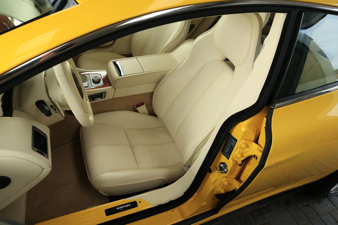 2010 Aston Martin Rapide - Image 17 of 29
