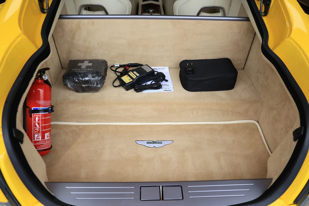 2010 Aston Martin Rapide - Image 24 of 29