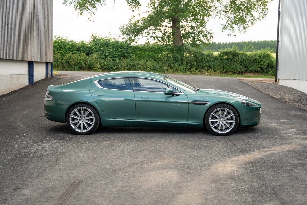 2010 Aston Martin Rapide - Image 12 of 31