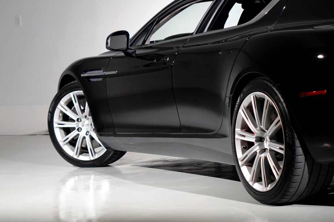 2010 Aston Martin Rapide - Image 23 of 31