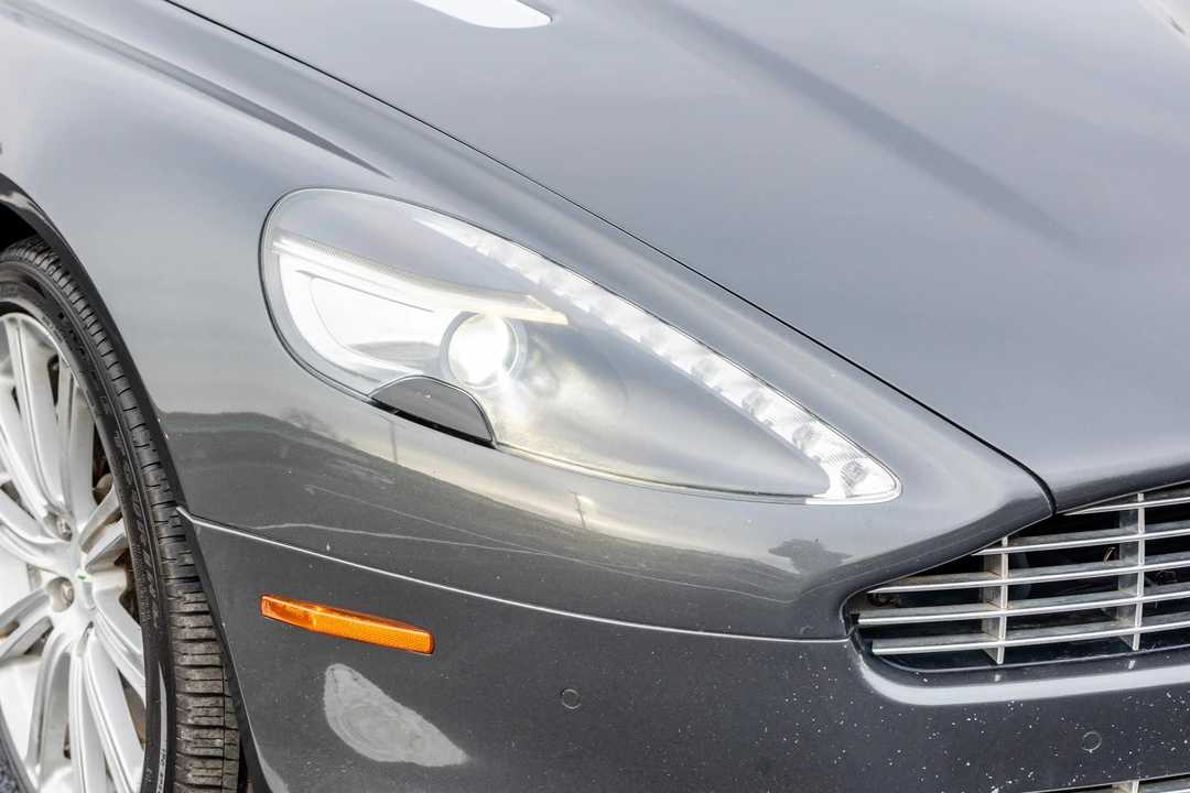 2010 Aston Martin Rapide - Image 13 of 31