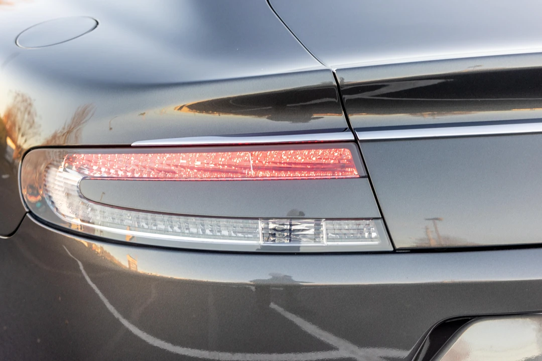 2010 Aston Martin Rapide - Image 28 of 31