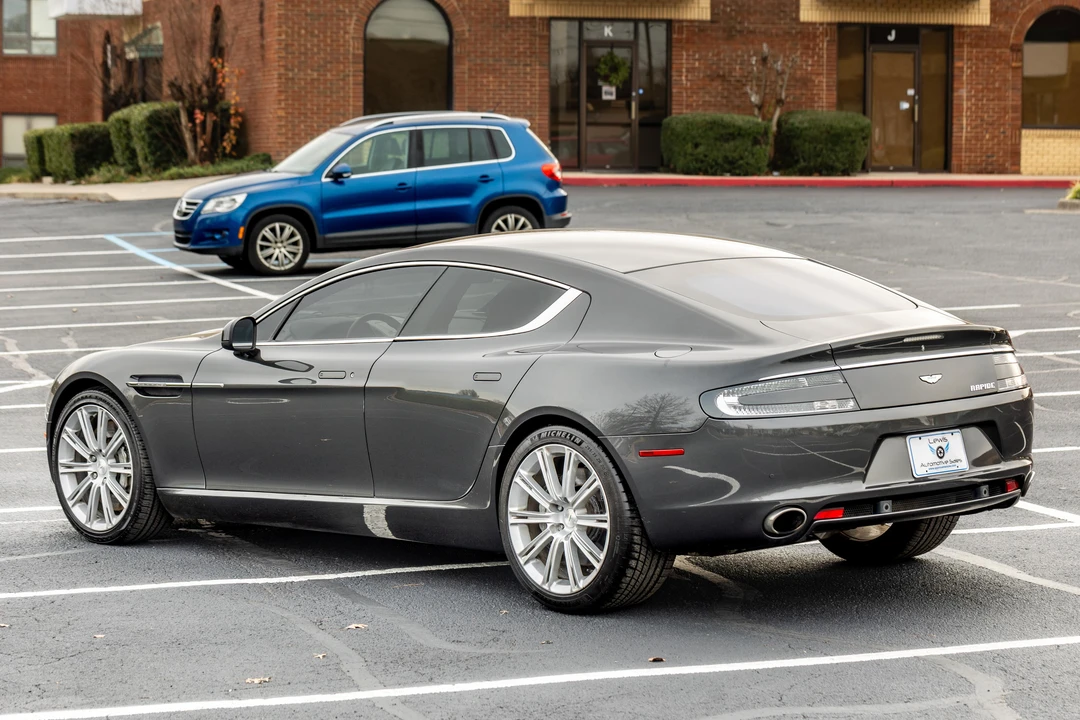 2010 Aston Martin Rapide - Image 9 of 31
