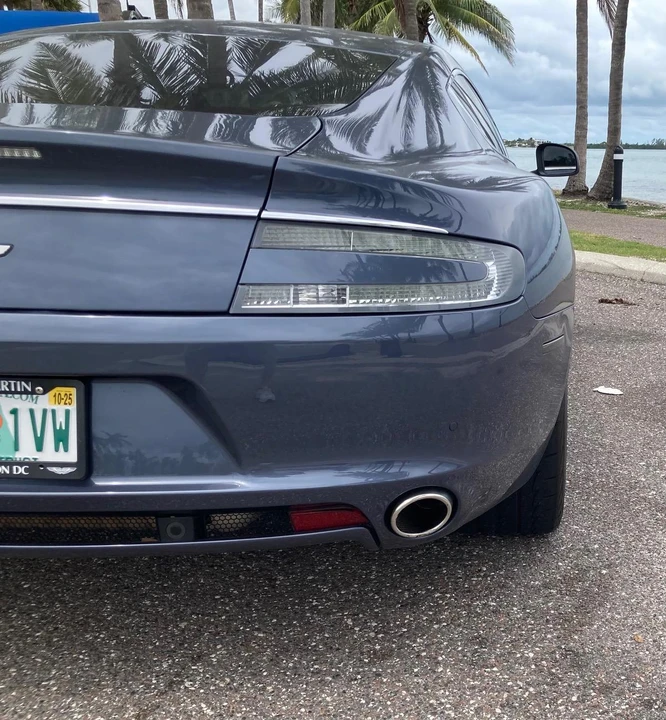 2010 Aston Martin Rapide - Image 25 of 31