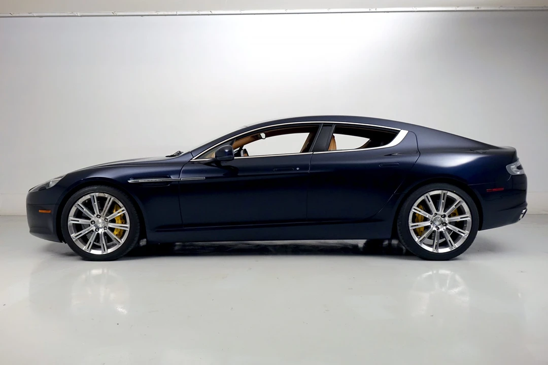 2010 Aston Martin Rapide - Image 2 of 31