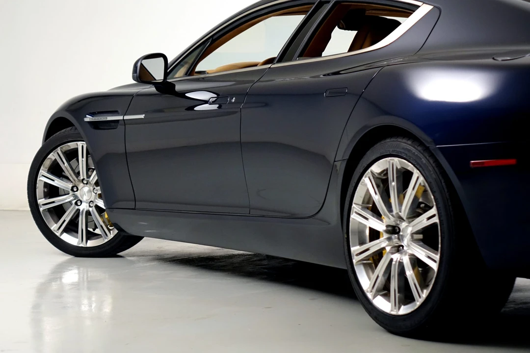 2010 Aston Martin Rapide - Image 28 of 31