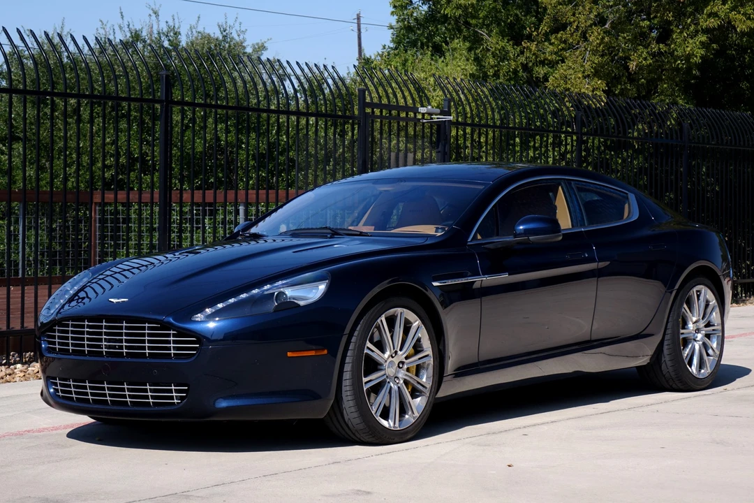 2010 Aston Martin Rapide - Image 15 of 31