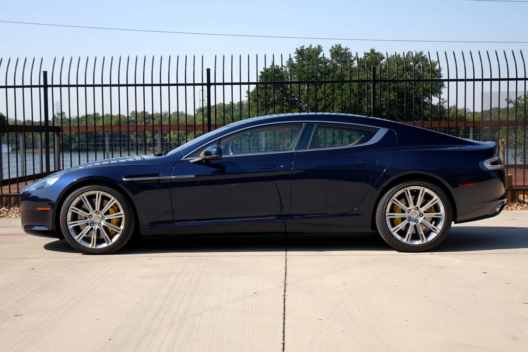 2010 Aston Martin Rapide - Image 14 of 31