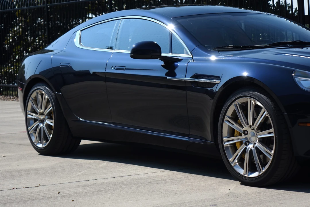 2010 Aston Martin Rapide - Image 24 of 31