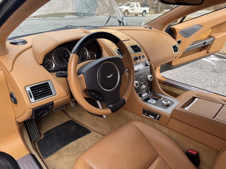 2010 Aston Martin Rapide - Image 19 of 31