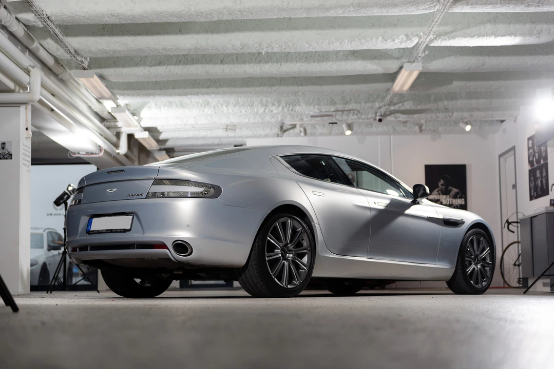 2011 Aston Martin Rapide - Image 5 of 31
