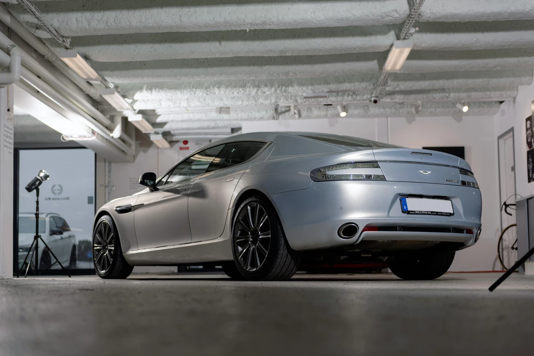 2011 Aston Martin Rapide - Image 7 of 31