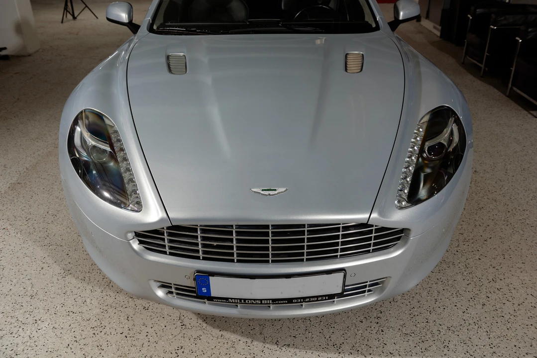 2011 Aston Martin Rapide - Image 11 of 31