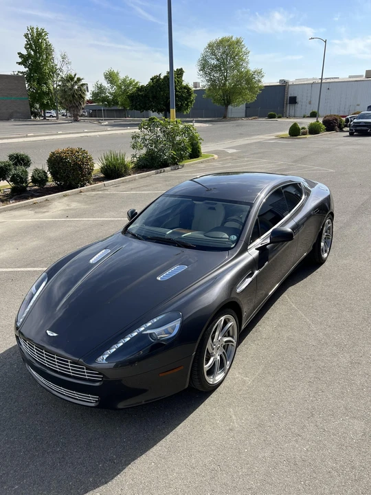 2010 Aston Martin Rapide - Image 12 of 31