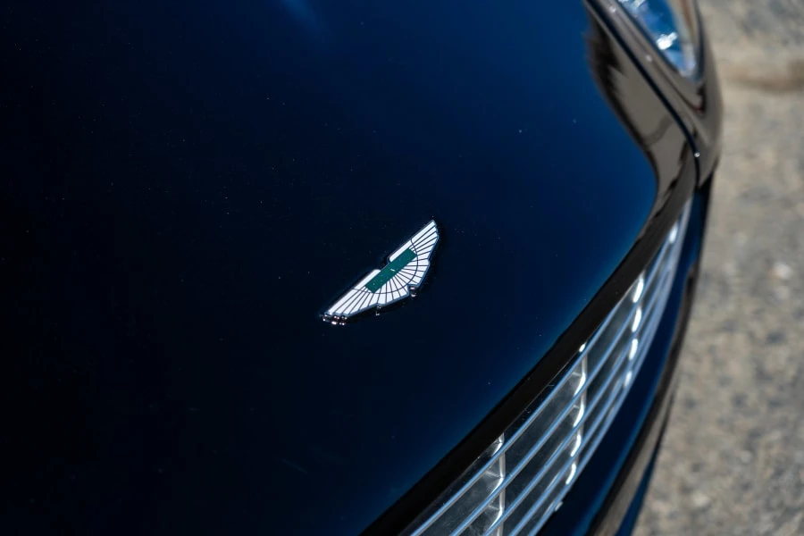 2010 Aston Martin Rapide - Image 17 of 31