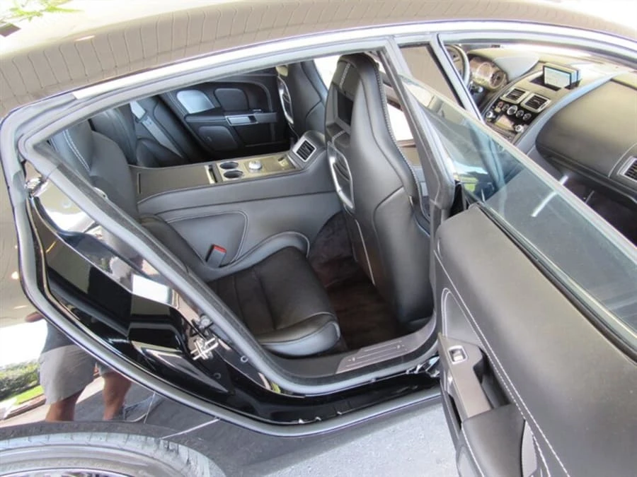 2010 Aston Martin Rapide - Image 5 of 9