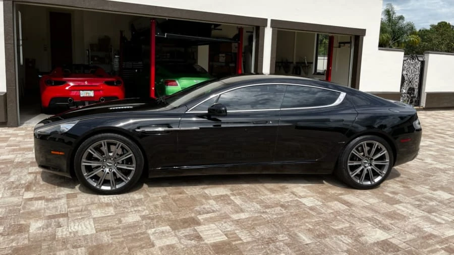 2010 Aston Martin Rapide - Image 12 of 17