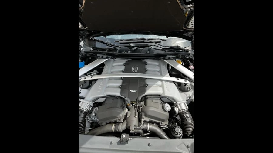 2010 Aston Martin Rapide - Image 8 of 17