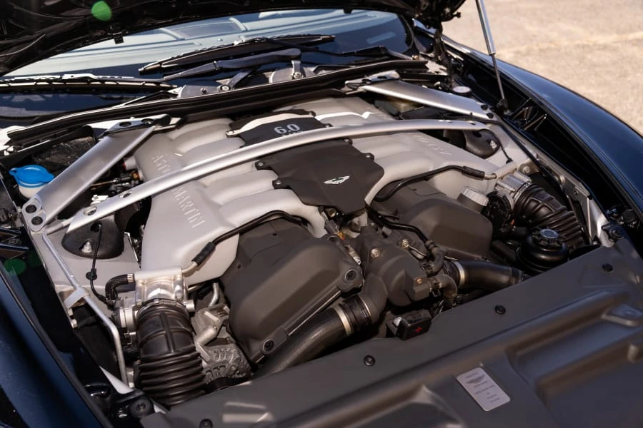 2010 Aston Martin Rapide - Image 29 of 31