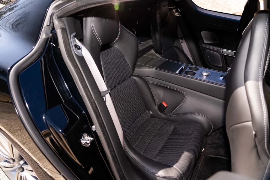 2010 Aston Martin Rapide - Image 26 of 31