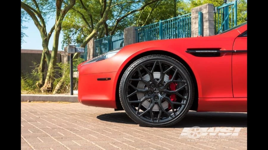 2010 Aston Martin Rapide - Image 11 of 12