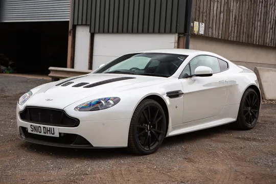 2010 Aston Martin V12 Vantage