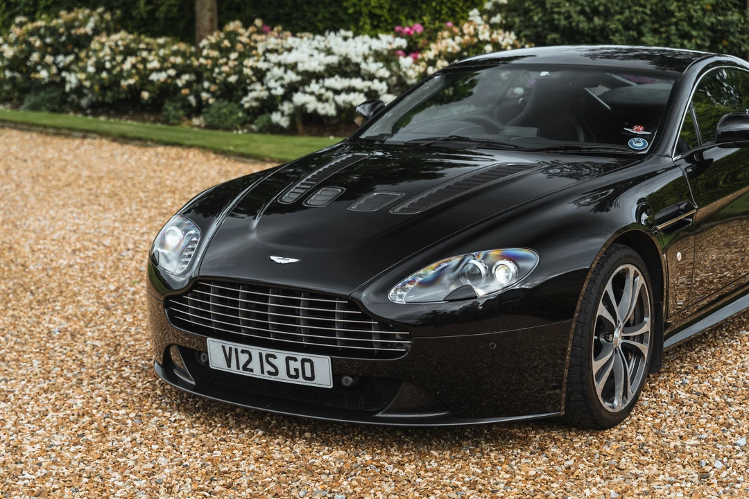 2010 Aston Martin V12 Vantage (2010-2018) - Image 21 of 31