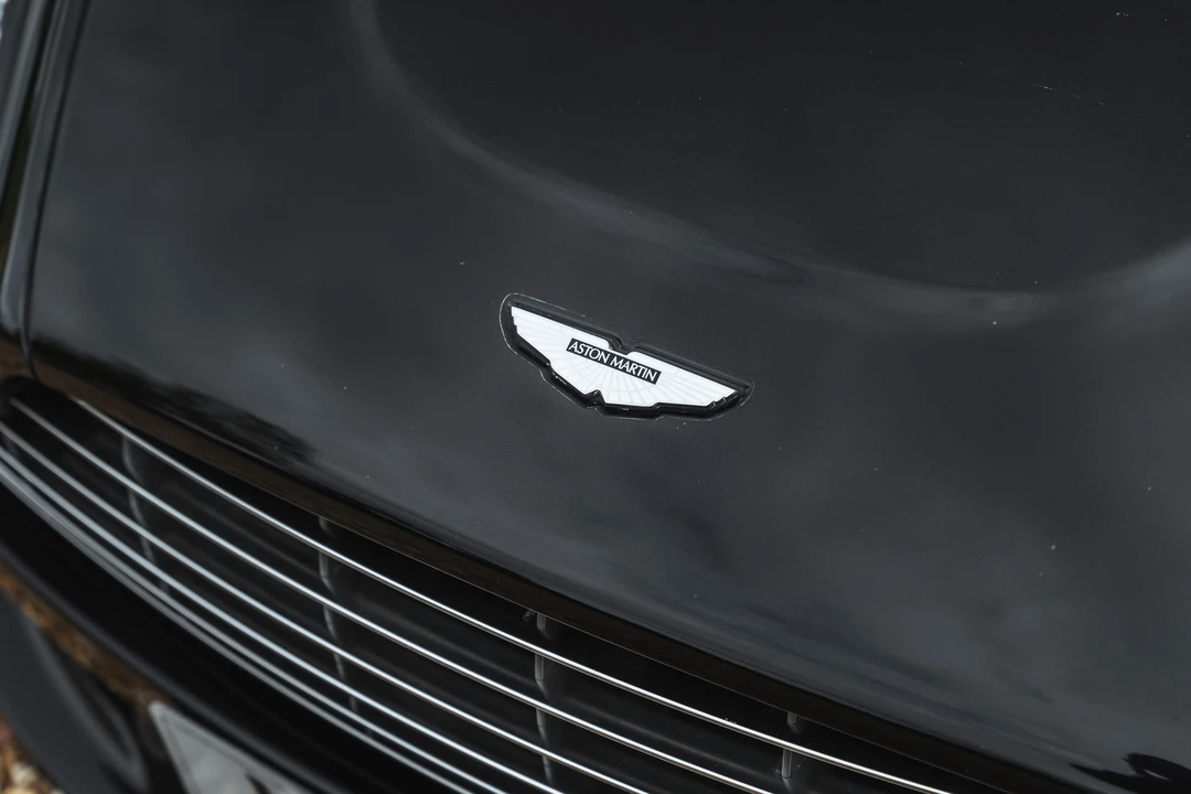 2010 Aston Martin V12 Vantage (2010-2018) - Image 29 of 31