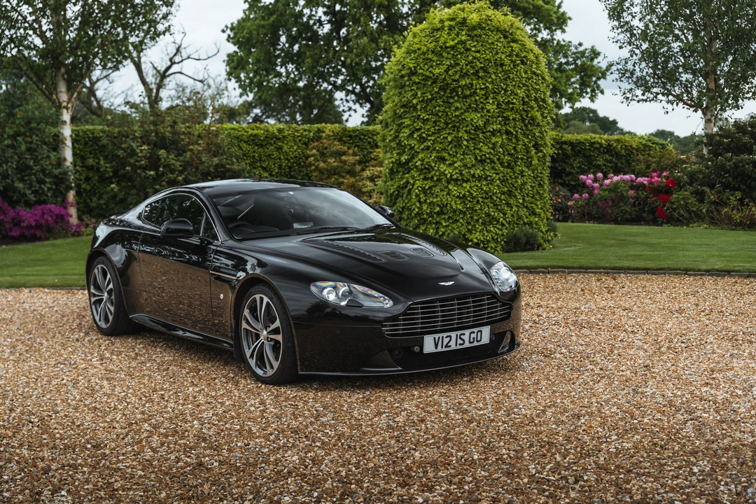 2010 Aston Martin V12 Vantage (2010-2018) - Image 18 of 31