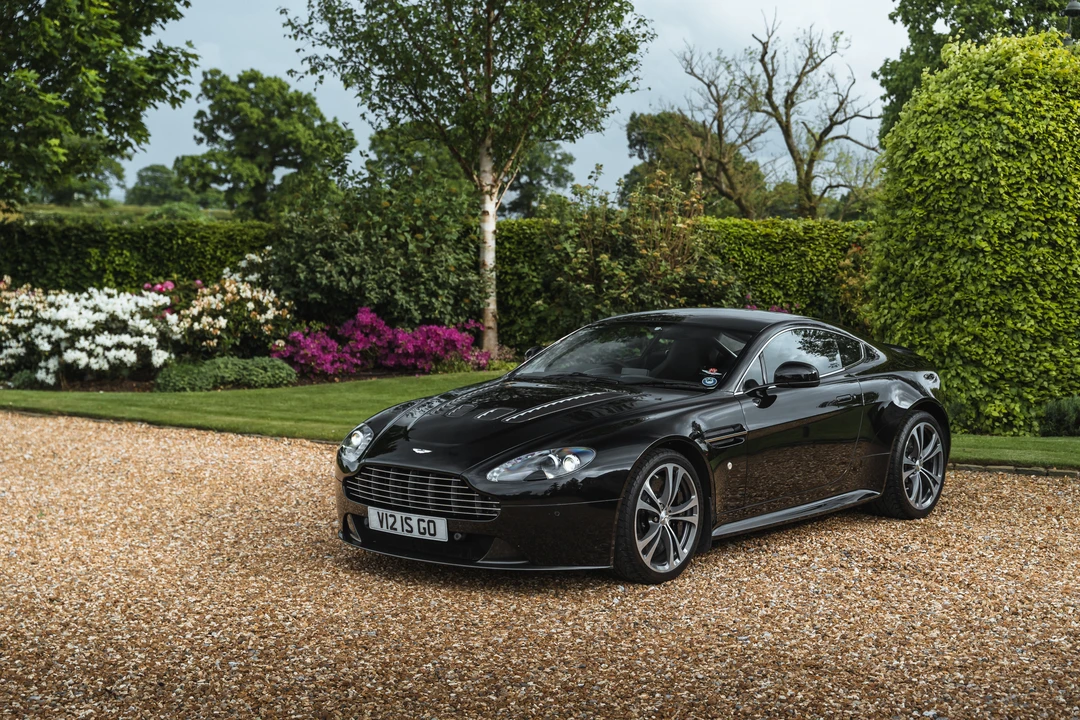 2010 Aston Martin V12 Vantage (2010-2018) - Image 20 of 31