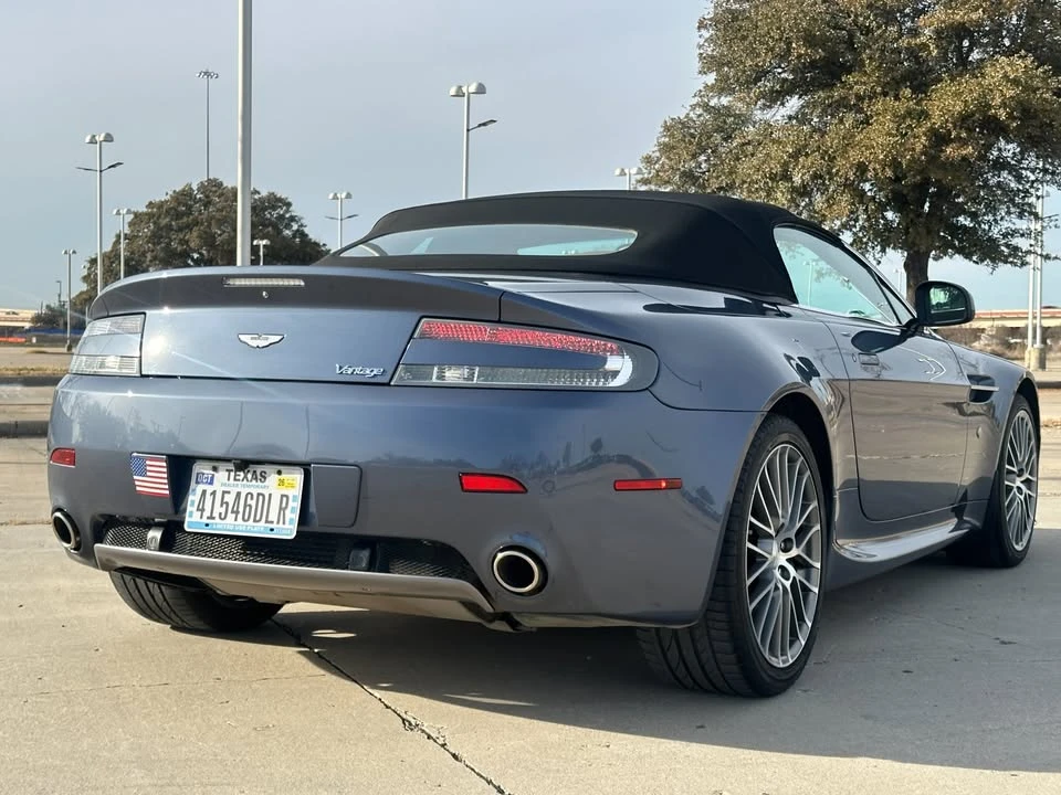 2010 Aston Martin V8 Vantage (2006-2017) - Image 13 of 20