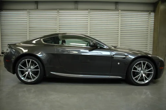 2010 Aston Martin V8 Vantage