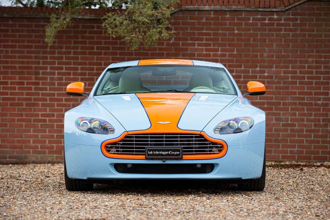 2010 Aston Martin V8 Vantage (2006-2017) - Image 9 of 31