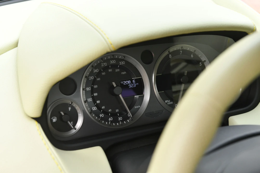 2010 Aston Martin V8 Vantage (2006-2017) - Image 16 of 31