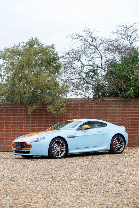 2010 Aston Martin V8 Vantage (2006-2017) - Image 2 of 31