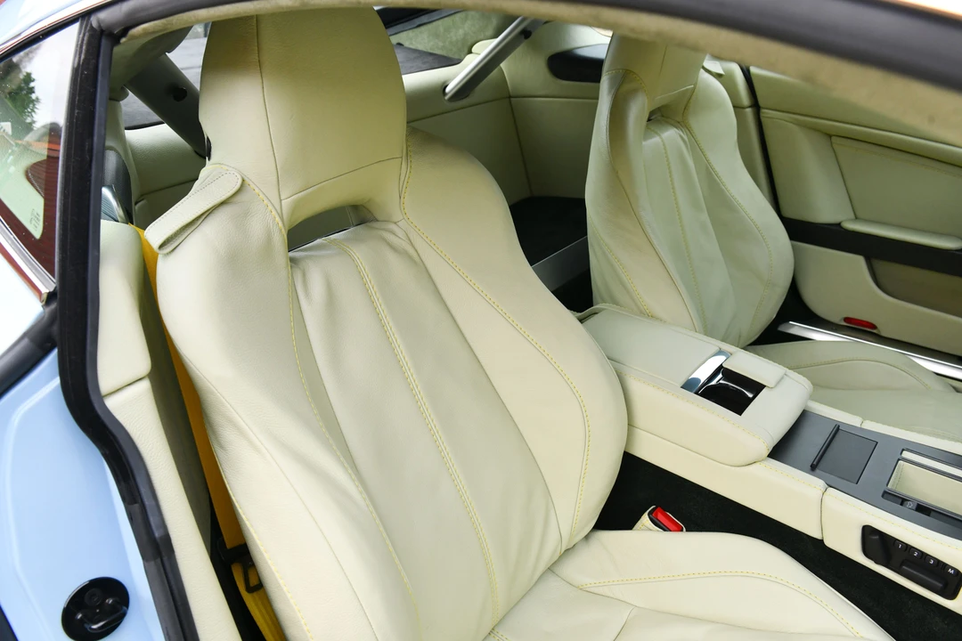 2010 Aston Martin V8 Vantage (2006-2017) - Image 27 of 31