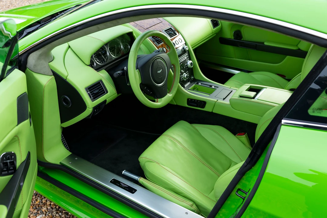 2010 Aston Martin V8 Vantage (2006-2017) - Image 15 of 26