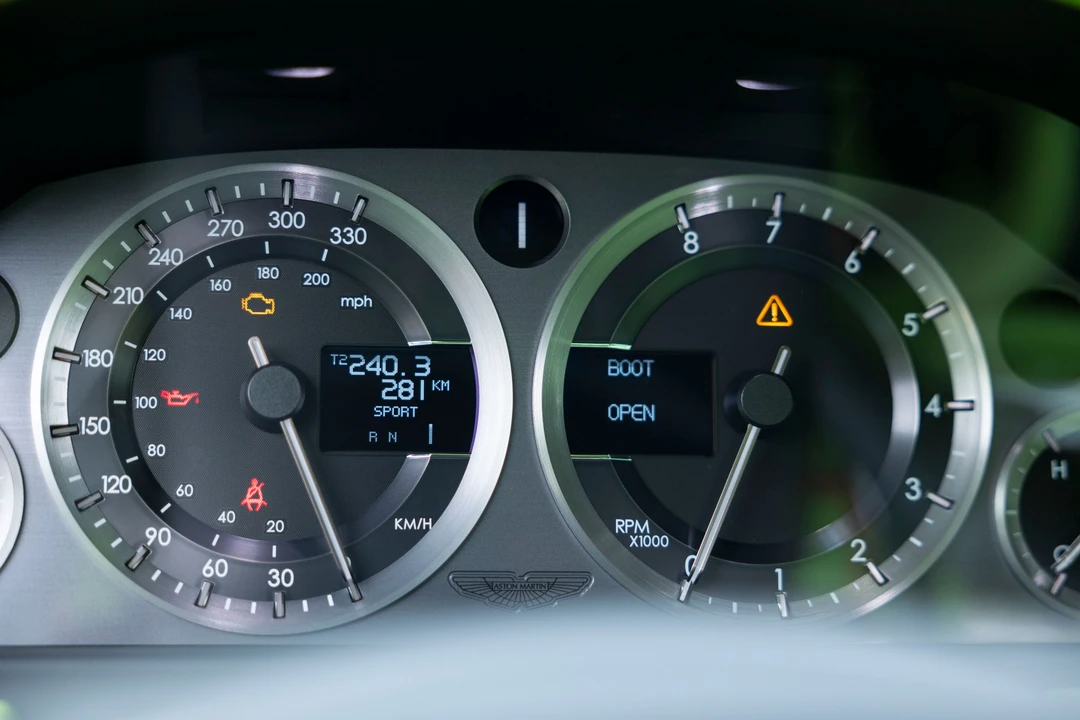 2010 Aston Martin V8 Vantage (2006-2017) - Image 26 of 26
