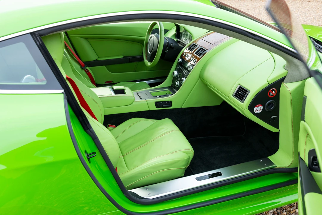 2010 Aston Martin V8 Vantage (2006-2017) - Image 3 of 26