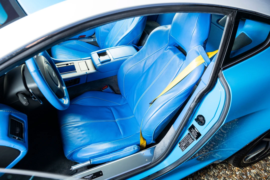 2010 Aston Martin V8 Vantage (2006-2017) - Image 23 of 31