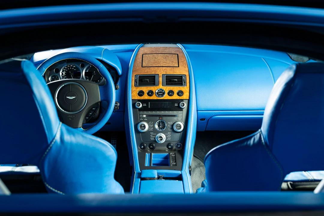 2010 Aston Martin V8 Vantage (2006-2017) - Image 28 of 31