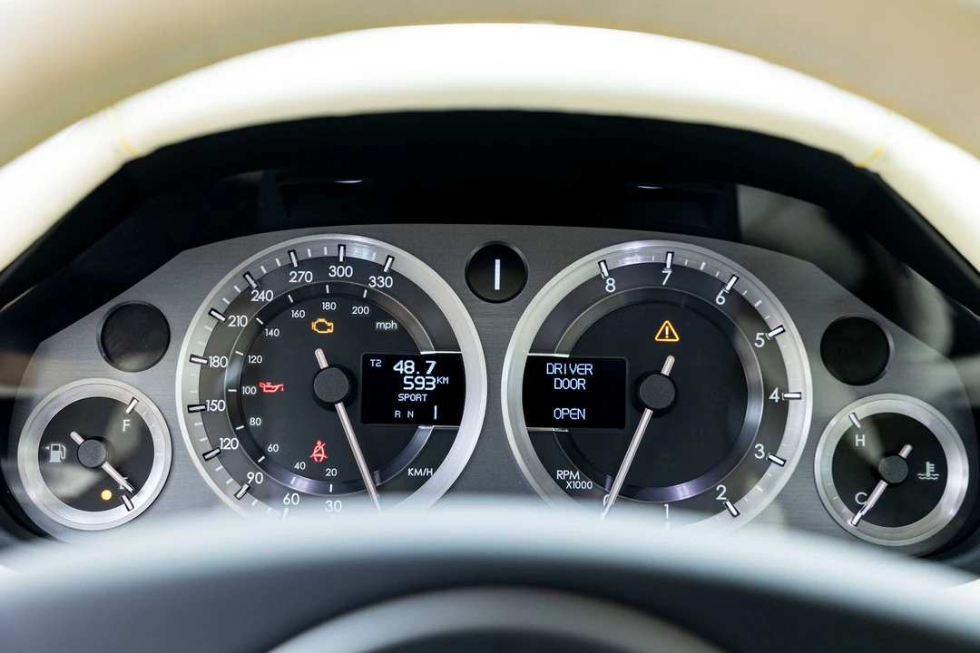 2010 Aston Martin V8 Vantage (2006-2017) - Image 19 of 31